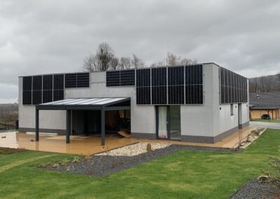 Energie zadarmo, fotovoltaická elektrárna Ostravice, sídlo společnosti MENIMI ENERGY s.r.o.